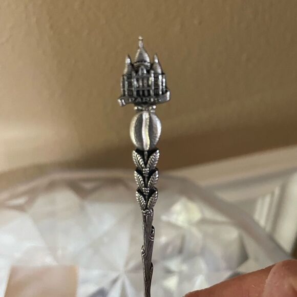 Vintage Augis PARIS Souvenir Spoon - Picture 10 of 14
